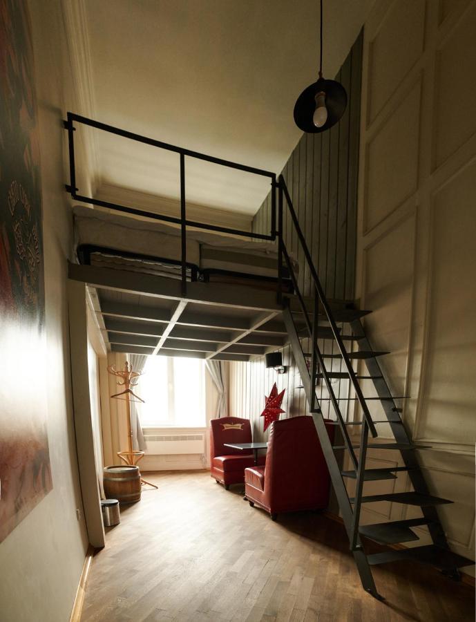 Old City Hotel Лвив Екстериор снимка