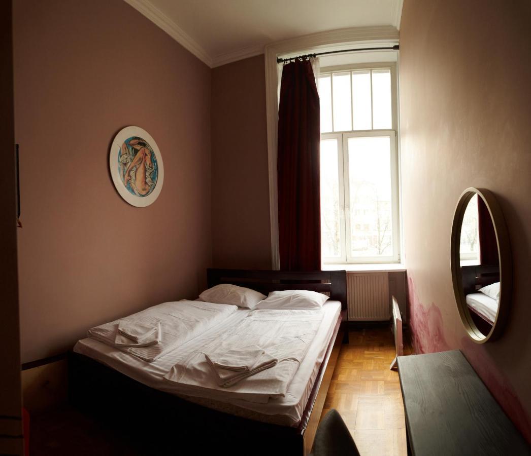 Old City Hotel Лвив Екстериор снимка